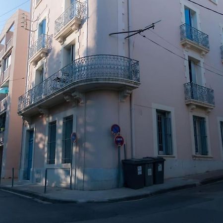 Emile Zola - Grand Appartement Proche Gare Et Polygone - Parking Gratuit- Béziers Extérieur photo